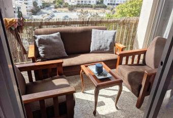 FANTASTIC 1 BED APARTMENT BY THE SEA OPPOSITE 4 SEASONS Limassol has Balcony rooms