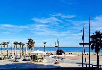 F2 entier CANET VUE MER // BALCON + PARKING has Balcony rooms