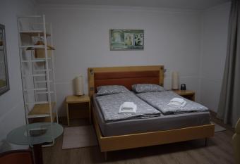 Gasthof Bittner allows 18 year olds to book a room