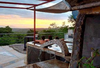 El Castillo Monte Campana has Balcony rooms