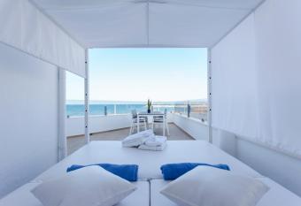 Apartamentos Ses Roquetes has Balcony rooms