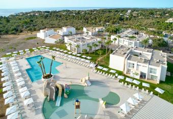 Iberostar Waves Cala Domingos All Inclusive has Balcony rooms