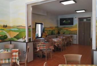 Locanda Arcadia allows 18 year olds to book a room