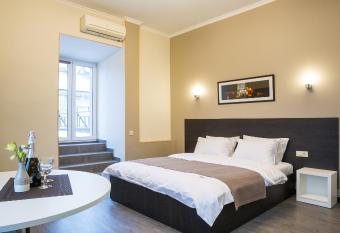 Khreshchatyk Apart Hotel Passage has Balcony rooms