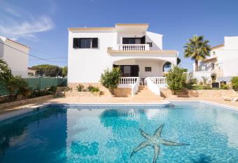 Villa Mila has Balcony rooms