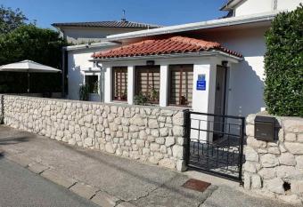 Holiday house with a parking space Novi Vinodolski - 17533 has Balcony rooms