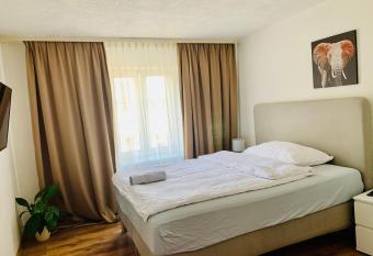 Swiss Hotel Krummen Eich Pratteln Free Parking allows 18 year olds to book a room