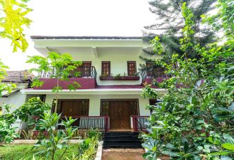 Villa Barbosa, 2 BHK Villa & Luxury Rooms near Colva, Sernabatim, Benaulim Beach has Balcony rooms