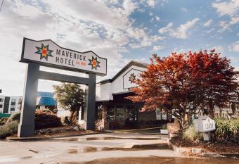 Maverick Hotel Eugene near University Ascend Hotel Collection allows 18 year olds to book a room