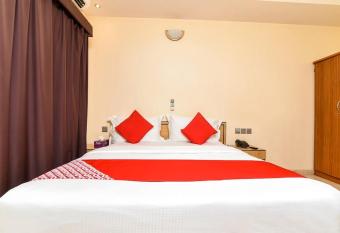 OYO Royal Plaza Residence -3 allows 18 year olds to book a room