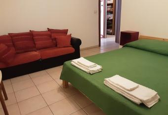 Locazione Menini - Appartamento zona stazione has Balcony rooms