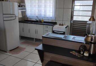 Recanto P  ssaro Dourado has Smoking rooms