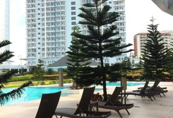 Wind and Sea at Wind Residences has Balcony rooms