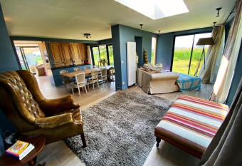 het Buitenhof has Balcony rooms