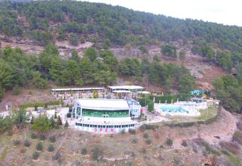 Hotel Panorama Elbasan has Balcony rooms
