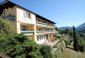 Hotel Krone has Balcony rooms