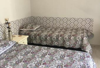 Quarto Paul  nia 2 allows 18 year olds to book a room