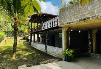Caba  a El Arenal has Balcony rooms