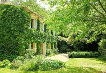 Chambre d h  tes Le Moulin de Moulis has Balcony rooms