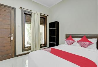OYO 90505 Pondok Karenda allows 18 year olds to book a room