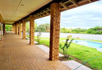 LEADING GUEST FARM has Balcony rooms