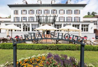 Kurhaushotel Bad Salzhausen has Balcony rooms