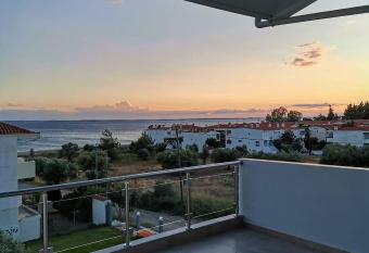 The House Of The Roses Seaview Superior Maisonette 1 has Balcony rooms