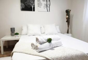 Hotel M5 Valencia Aeropuerto has Balcony rooms