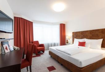 Best Hotel ZELLER allows 18 year olds to book a room