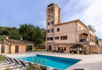 Sa Mina has Balcony rooms