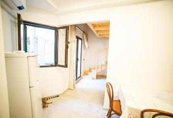 Casa di Matty& Lory has Balcony rooms