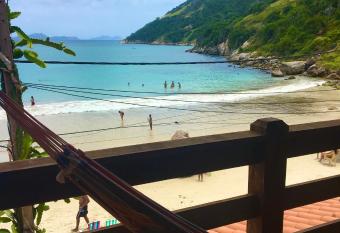 Casa de ferias p   na areia has Balcony rooms