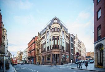 Dream Apartments Dale Street Liverpool allows 18 year olds to book a room