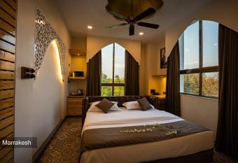 RA Residence has Smoking/Balcony rooms