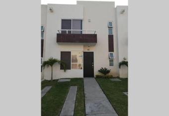 Any Mood! casa de descanso con Jacuzzi climatizado has Balcony rooms