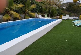 Casa en Sitges Hills con vistas al mar has Balcony rooms