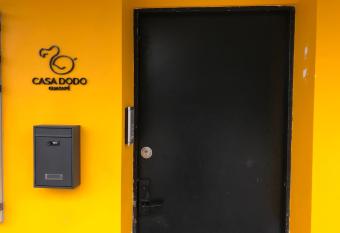 Casa Dodo Guatap   allows 18 year olds to book a room