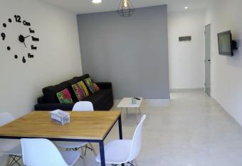 Departamentos Necochea Playa has Balcony rooms