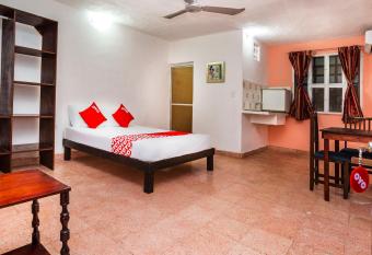 Casa Cuevas & Amaro allows 18 year olds to book a room