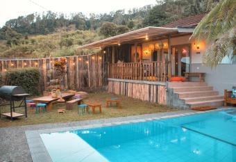 Jeje villa has Balcony rooms