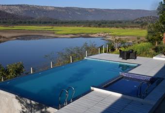 Prime Neelkanth Forest Retreat Resort allows 18 year olds to book a room