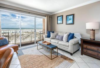 Islander has Balcony rooms