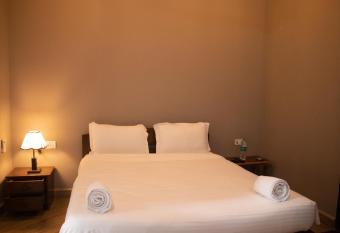 The Sovereign Villa has Balcony rooms