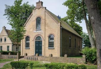 Nobel - Suites has Balcony rooms