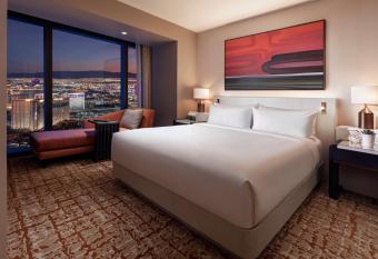 Crockfords Las Vegas, LXR Hotels & Resorts has rooms with a private hot tub