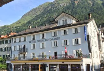 Hotel & Restaurant Forni allows 18 year olds to book a room