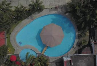 Hotel D   Alba allows 18 year olds to book a room