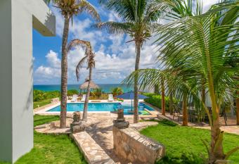 Casa Seven Isla Best in Class Accomodation has Balcony rooms