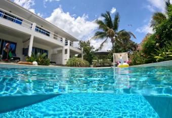 Aurora Boutique Hotel Jambiani allows 18 year olds to book a room