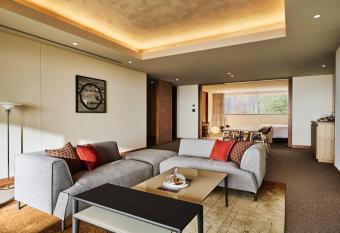 THE HIRAMATSU KARUIZAWA MIYOTA has Balcony rooms